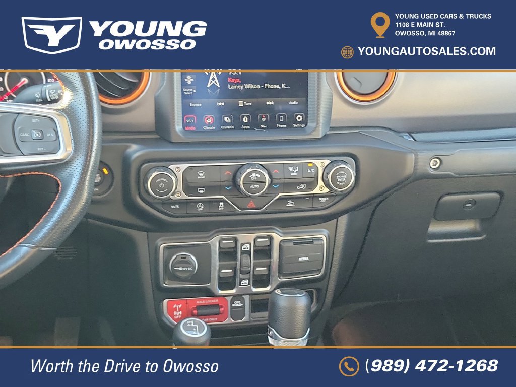 Used 2022 Jeep Gladiator Mojave AWD/4WD image 29