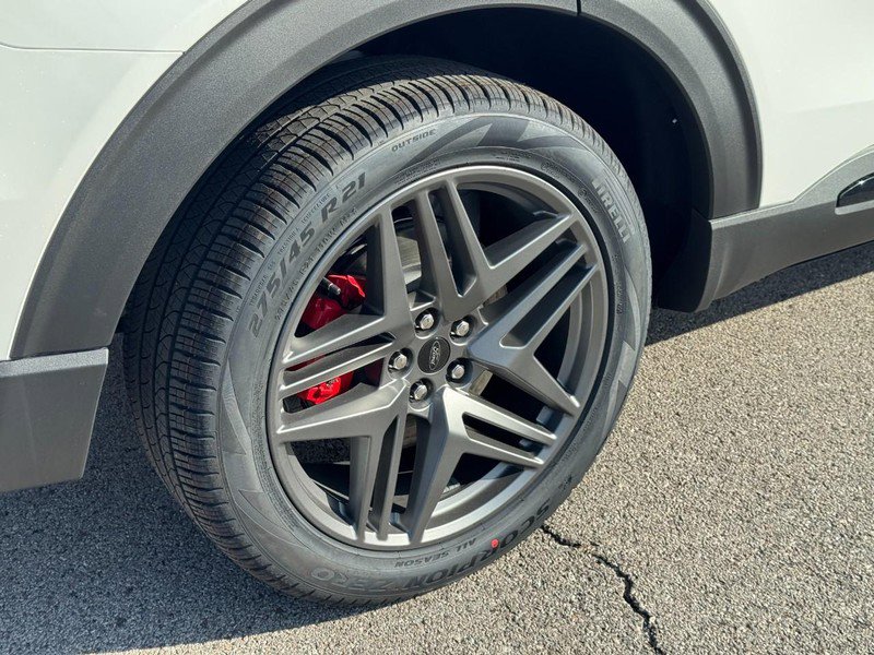 New 2026 Ford Explorer ST w/ Sun And Sound Package AWD/4WD image 4