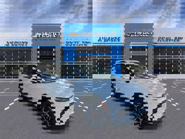 New 2026 Chevrolet Equinox EV LT image 2