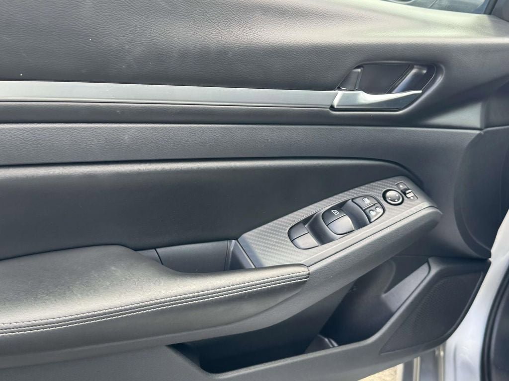 Used 2022 Nissan Altima 2.5 SV image 29