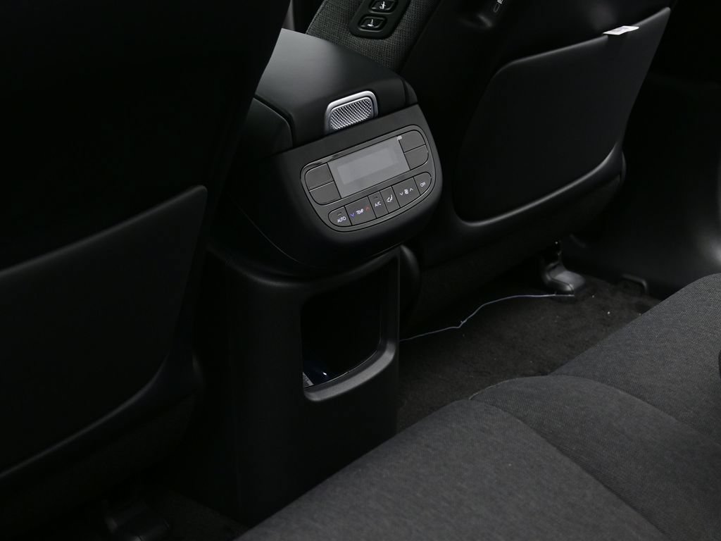 New 2026 Hyundai Ioniq 9 SE AWD/4WD image 19