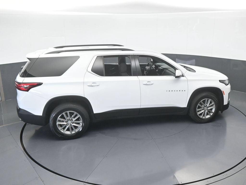 Used 2023 Chevrolet Traverse LT FWD image 52