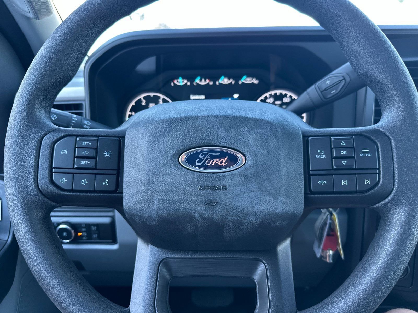 Used 2024 Ford F550 2WD Regular Cab Super Duty w/ XL Chrome Package image 23