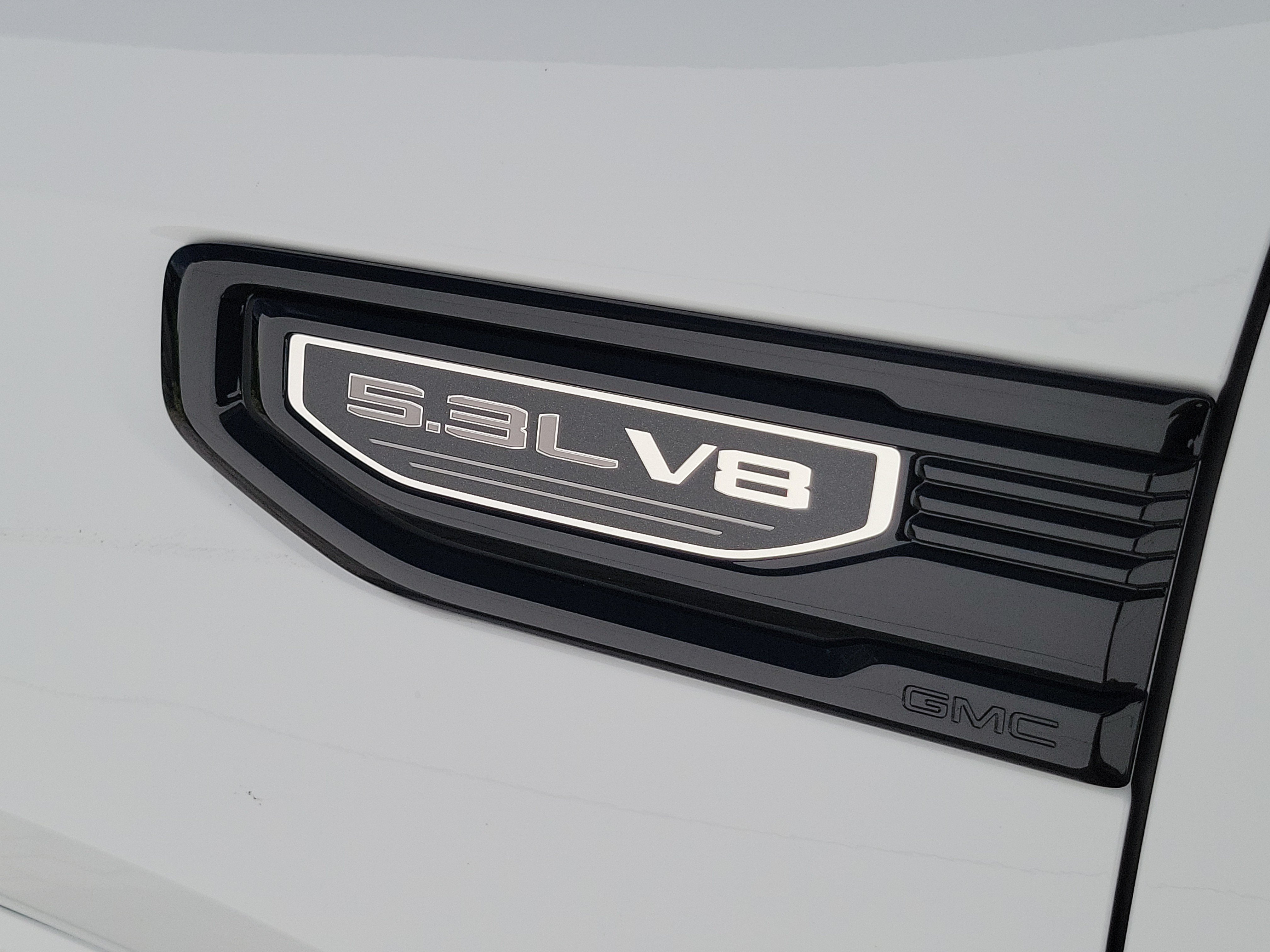 New 2026 GMC Sierra 1500 Elevation w/ Elevation Premium Package AWD/4WD image 9
