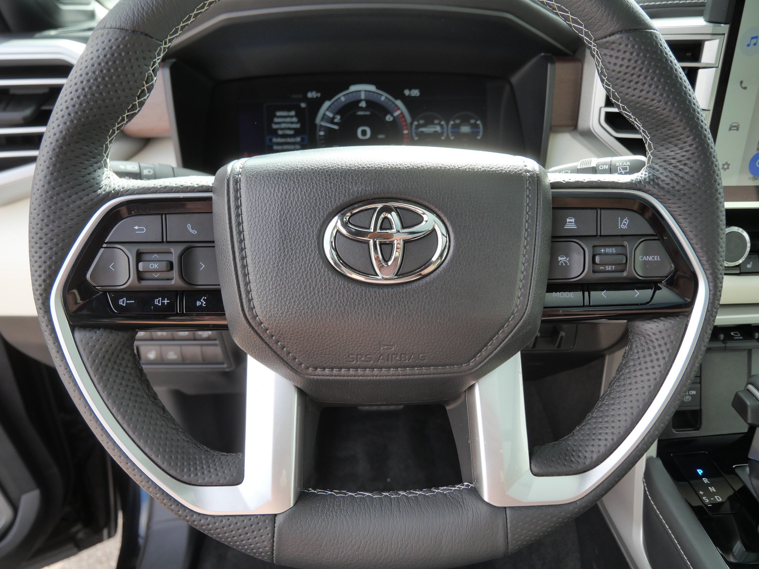 Certified 2025 Toyota Sequoia Capstone AWD/4WD image 26