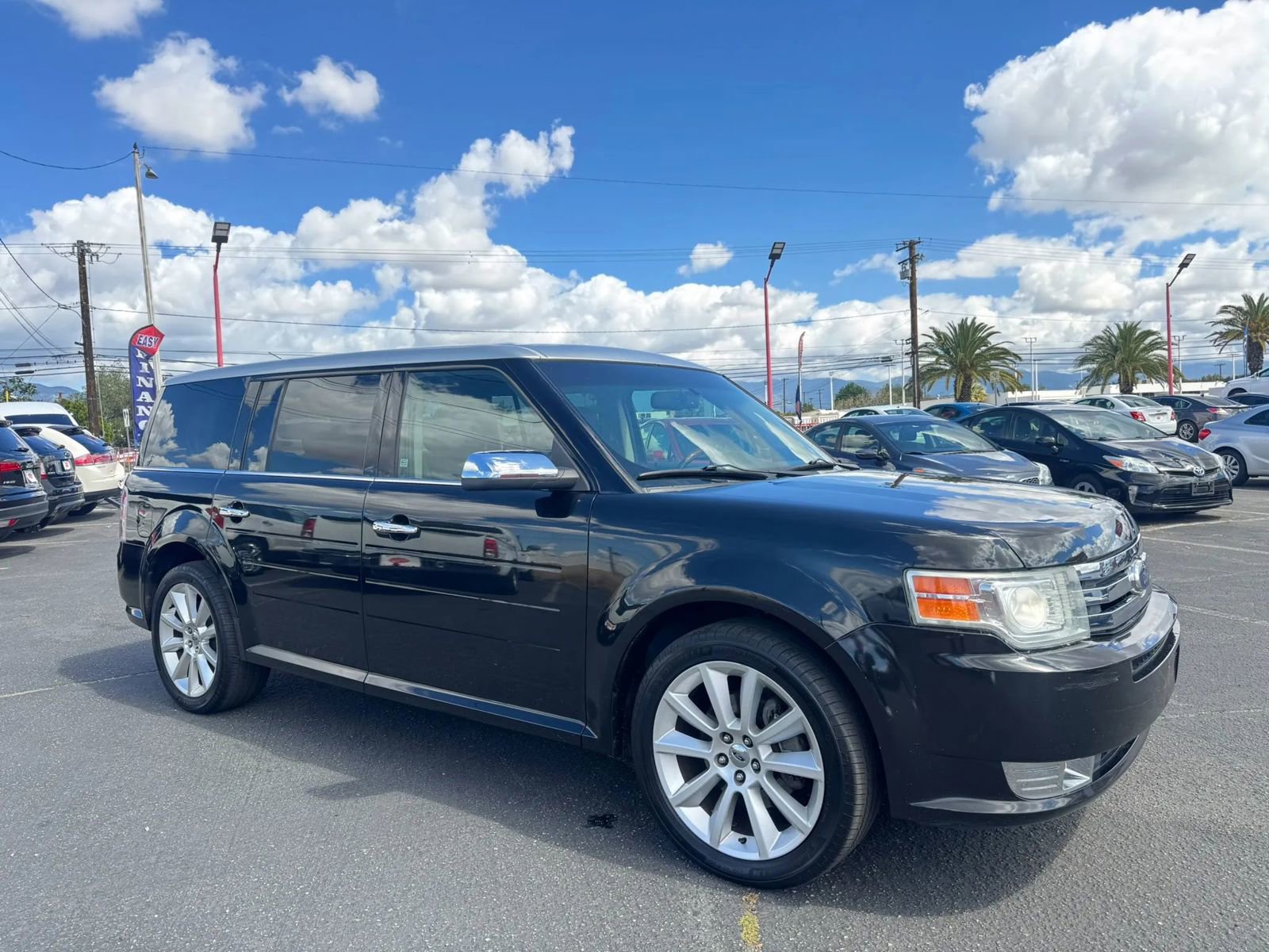 Used 2011 Ford Flex Limited FWD image 11
