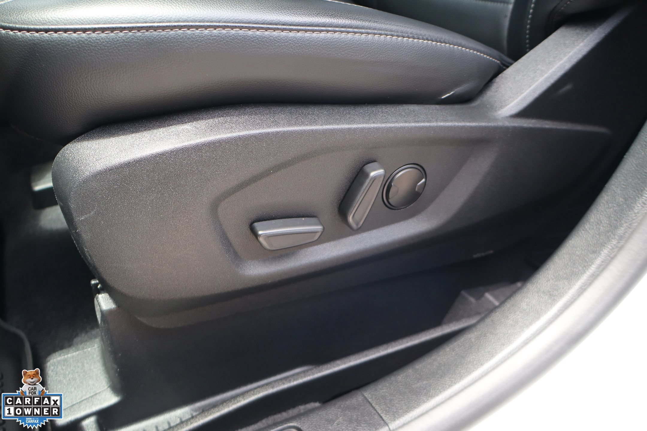 Used 2024 Ford Edge SEL w/ Convenience Package AWD/4WD image 13