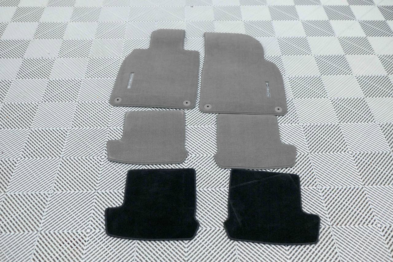 Used 2014 Porsche 911 Carrera S RWD image 76