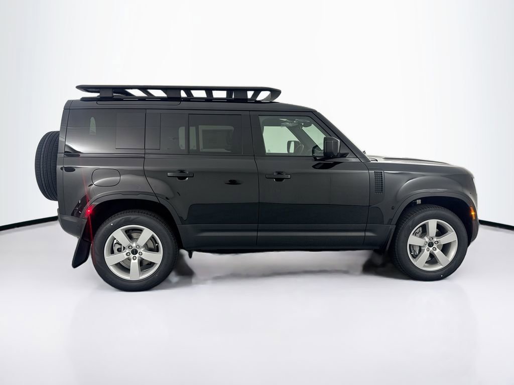 New 2026 Land Rover Defender 110 S AWD/4WD image 4