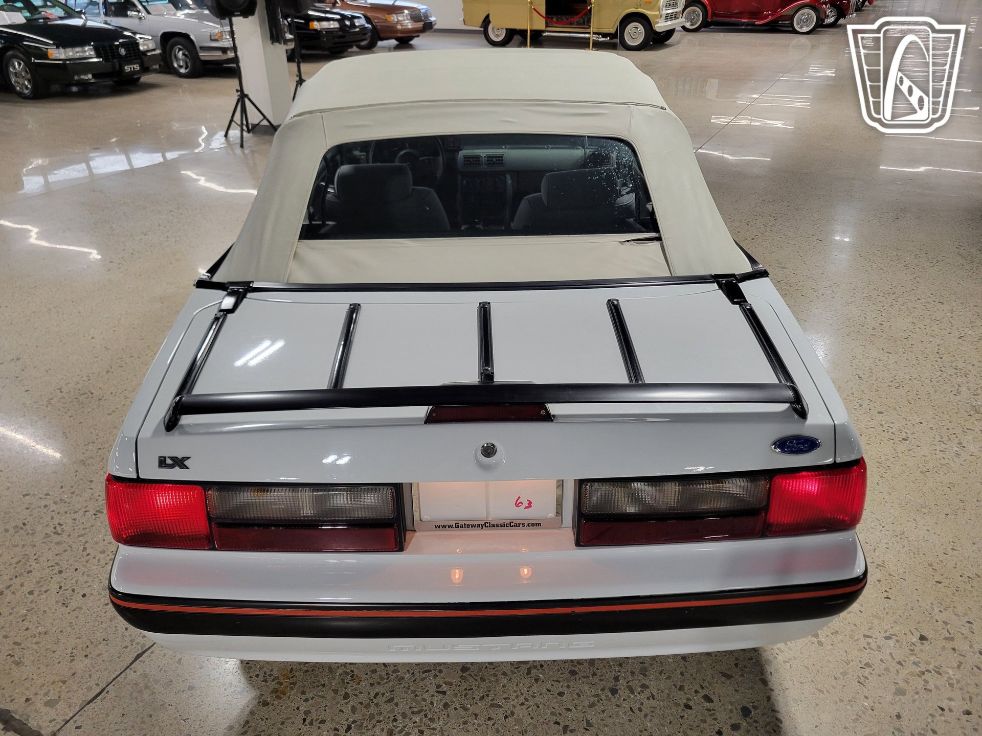 Used 1989 Ford Mustang LX RWD image 16