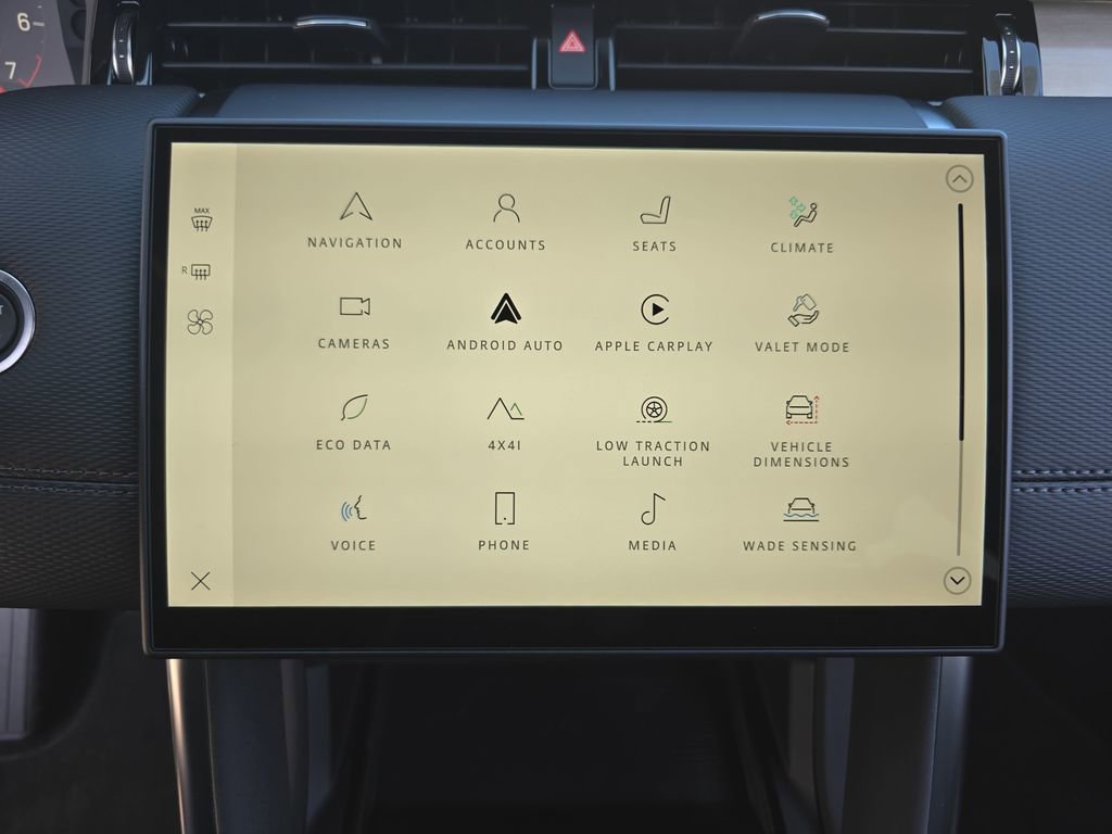 New 2026 Land Rover Discovery Sport Landmark image 23
