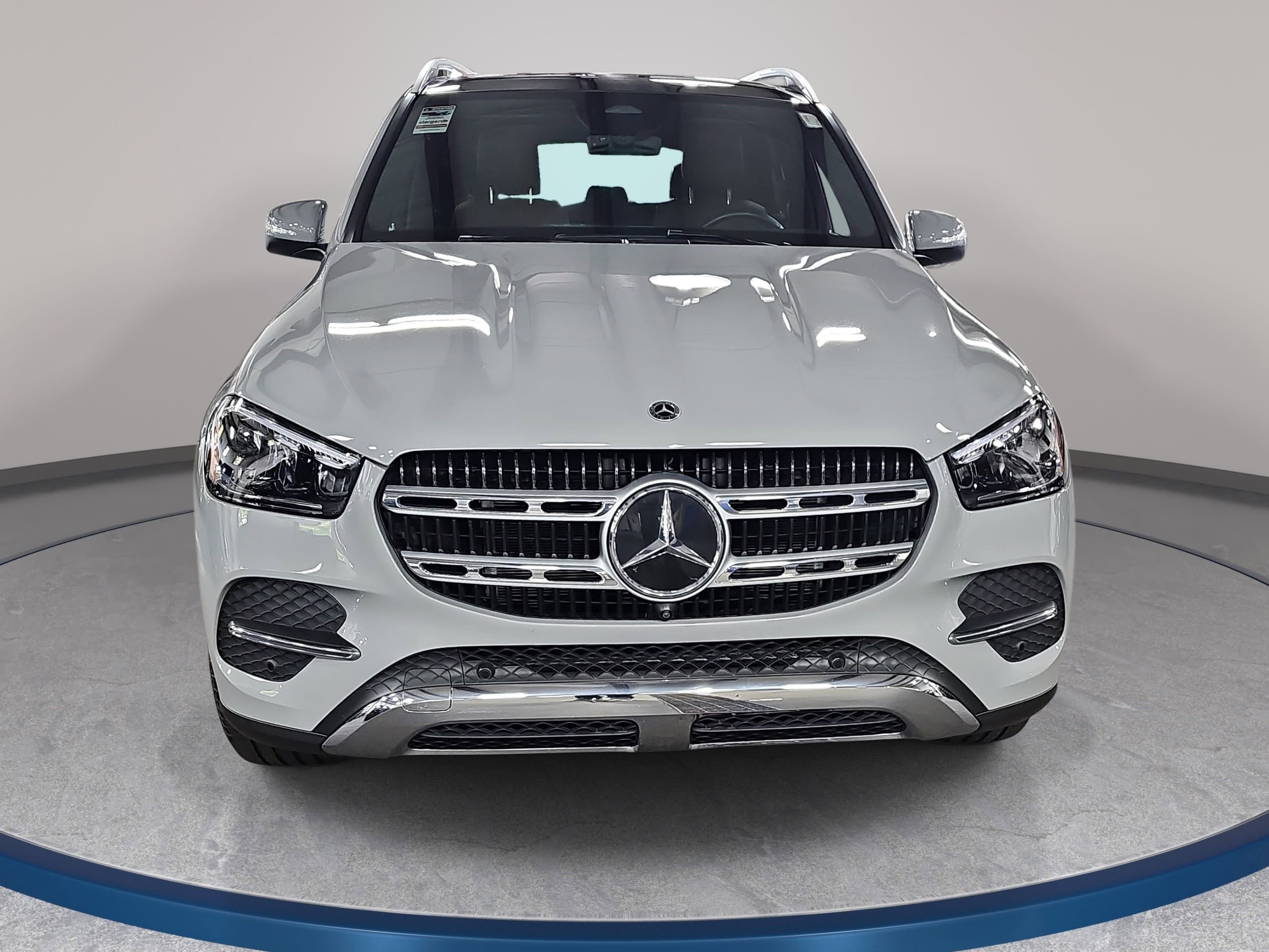 Used 2024 Mercedes-Benz GLE 350 4MATIC image 2