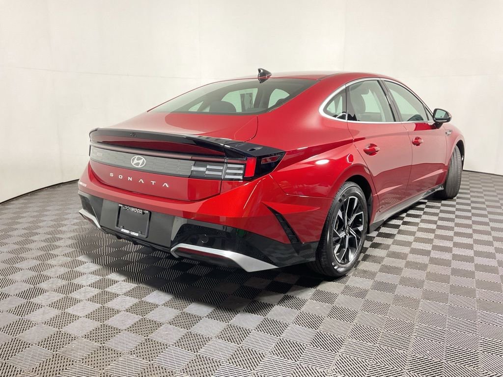 Used 2025 Hyundai Sonata SEL image 16