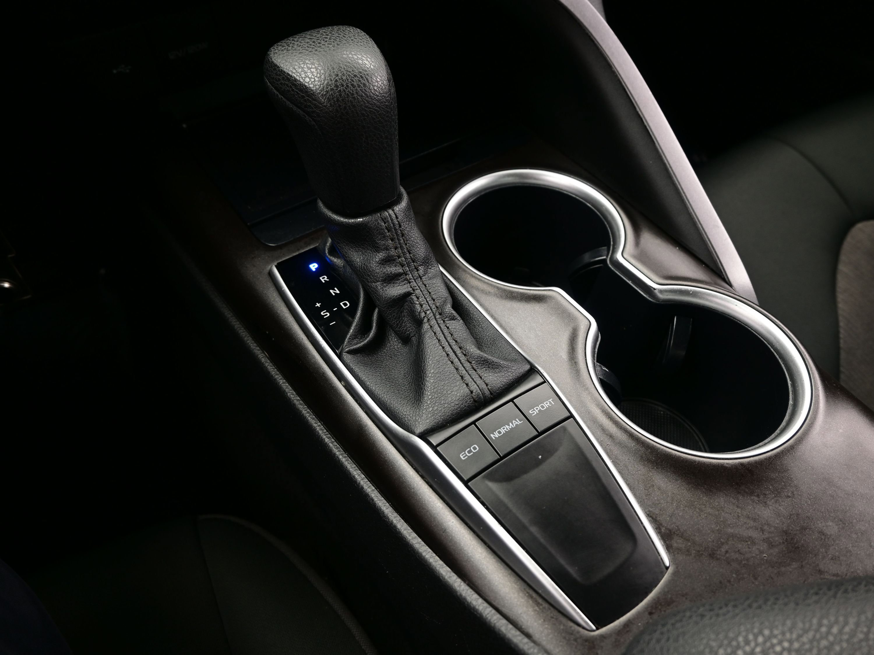 Used 2024 Toyota Camry LE image 21