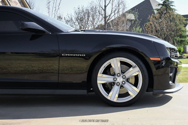 Used 2014 Chevrolet Camaro ZL1 image 11