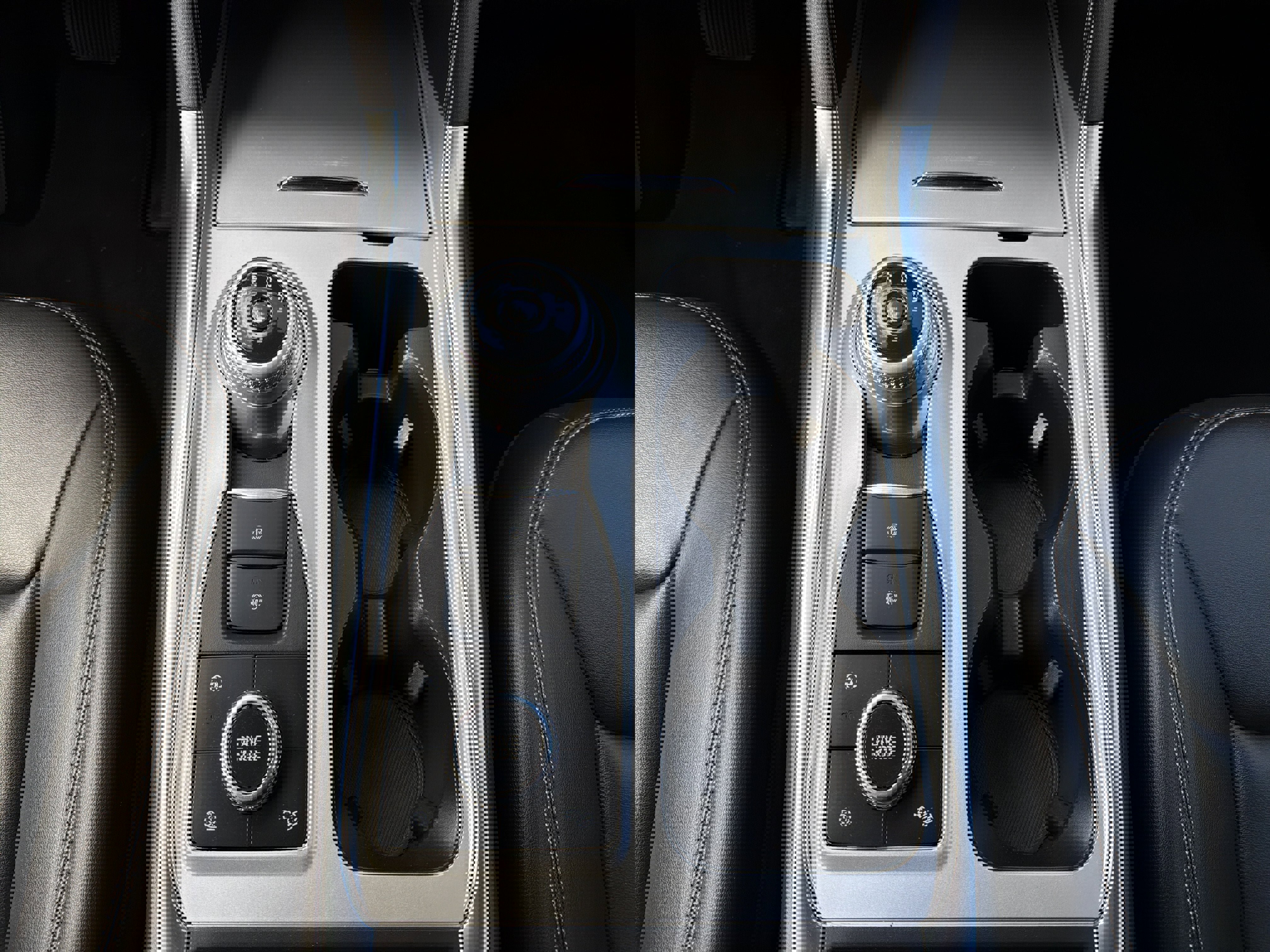 Used 2024 Ford Explorer XLT w/ Equipment Group 202A image 21