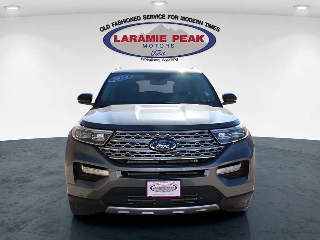 Used 2024 Ford Explorer Limited w/ Limited Technology Package image 5