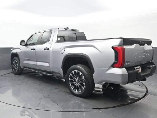 Used 2025 Toyota Tundra SR5 AWD/4WD image 3