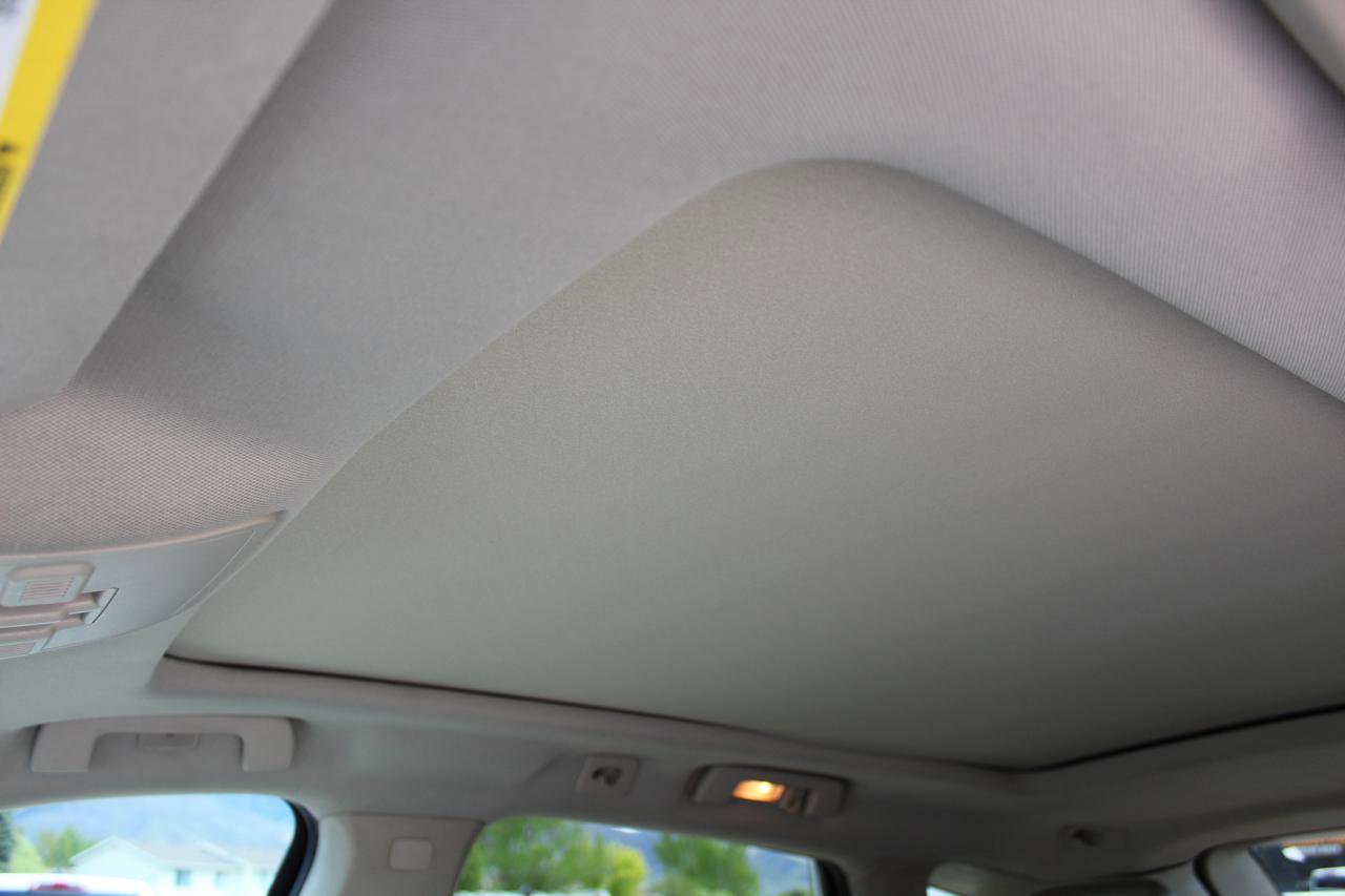 Used 2015 Cadillac SRX Premium FWD image 19