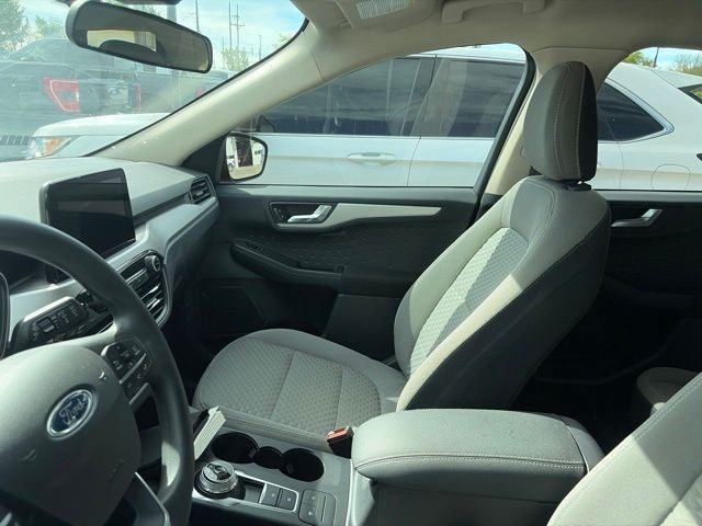 Used 2020 Ford Escape SE FWD image 10