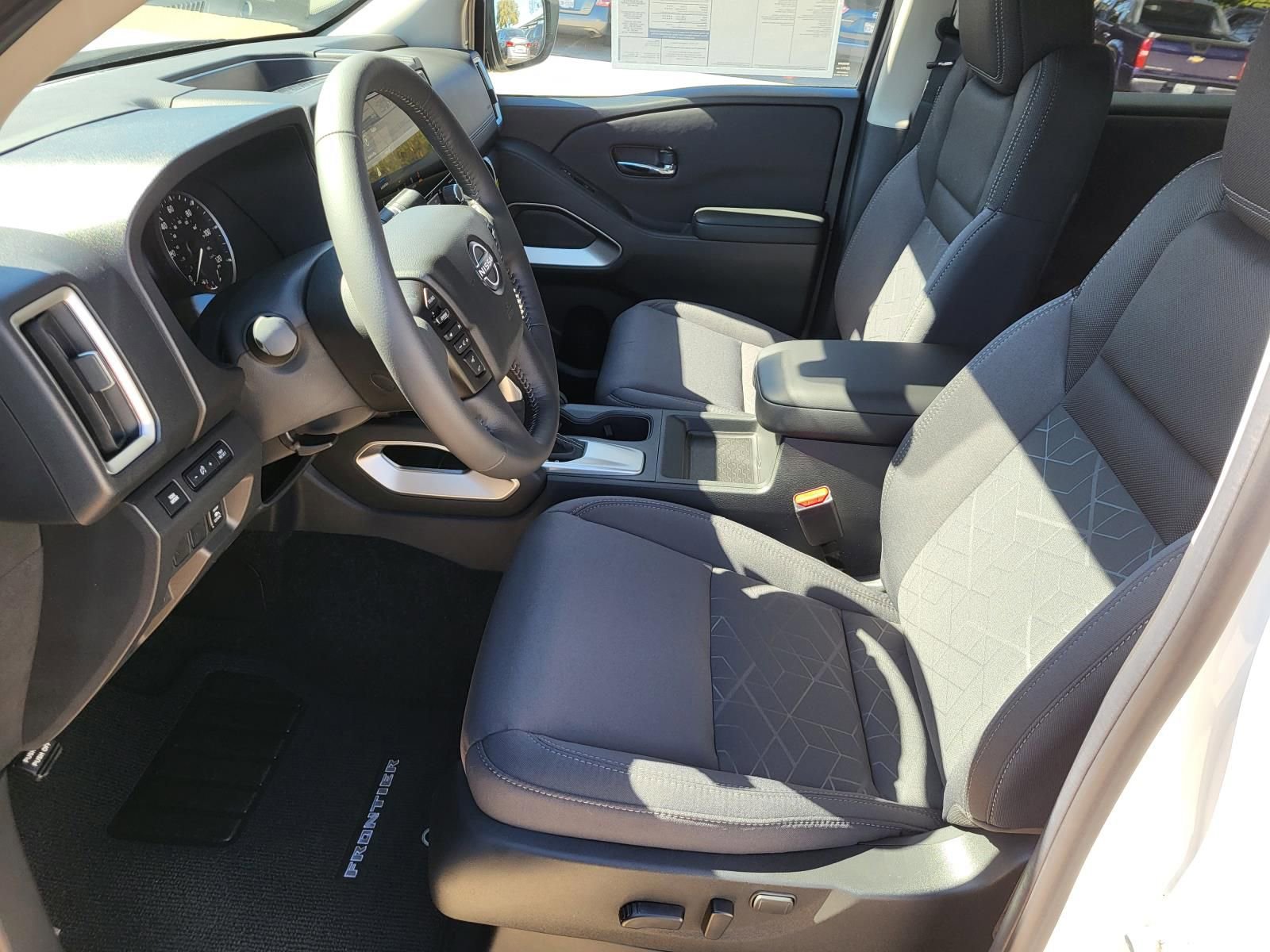 New 2026 Nissan Frontier SV image 18