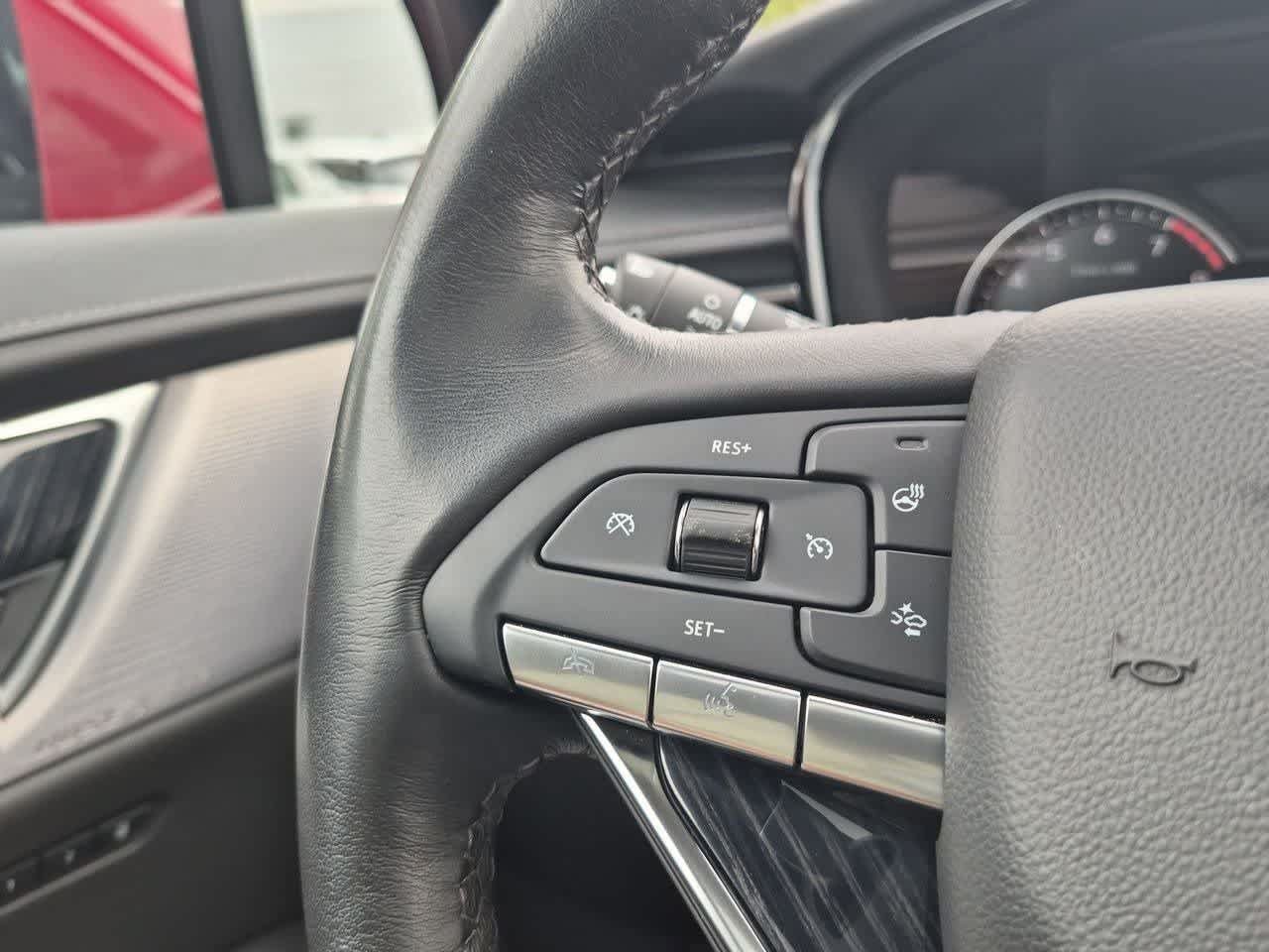 Used 2024 Cadillac XT6 Premium Luxury w/ LPO, Floor Liner Package AWD/4WD image 23