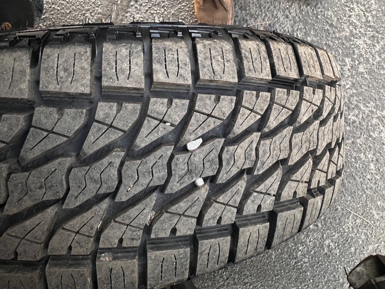 Used 2008 Chevrolet TrailBlazer 2WD w/ Smoker's Package image 24