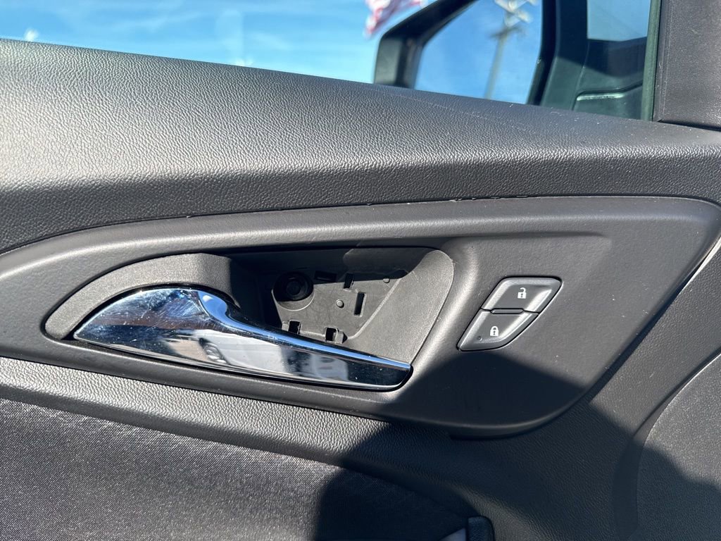 Used 2024 Chevrolet Malibu LT image 11