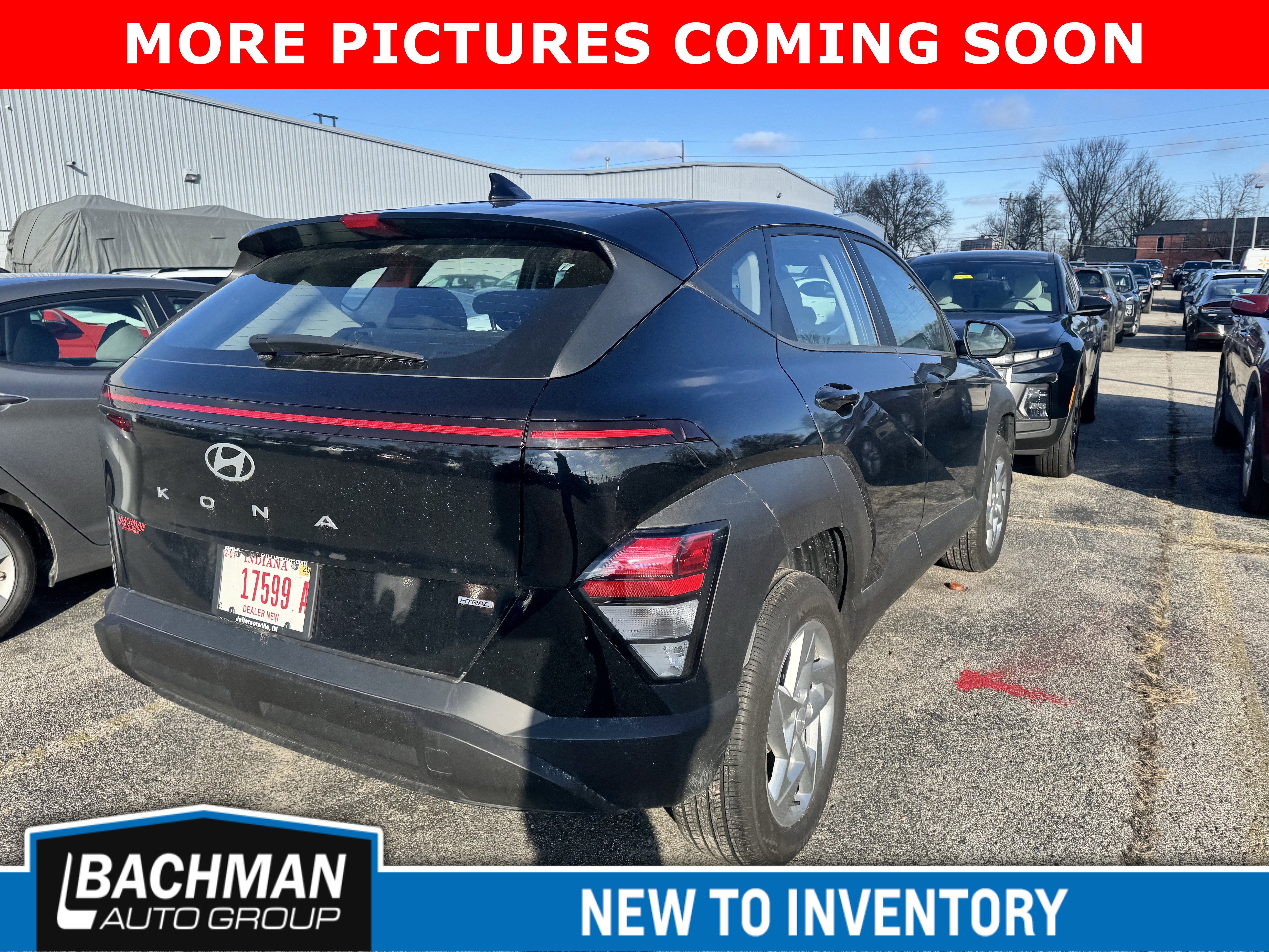 Certified 2025 Hyundai Kona SE image 3