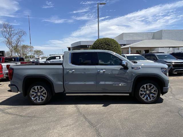 Used 2025 GMC Sierra 1500 Denali AWD/4WD image 2