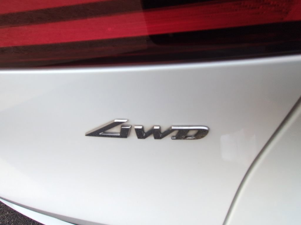 Used 2022 Genesis GV70 2.5T w/ Sport Prestige Package AWD/4WD image 31