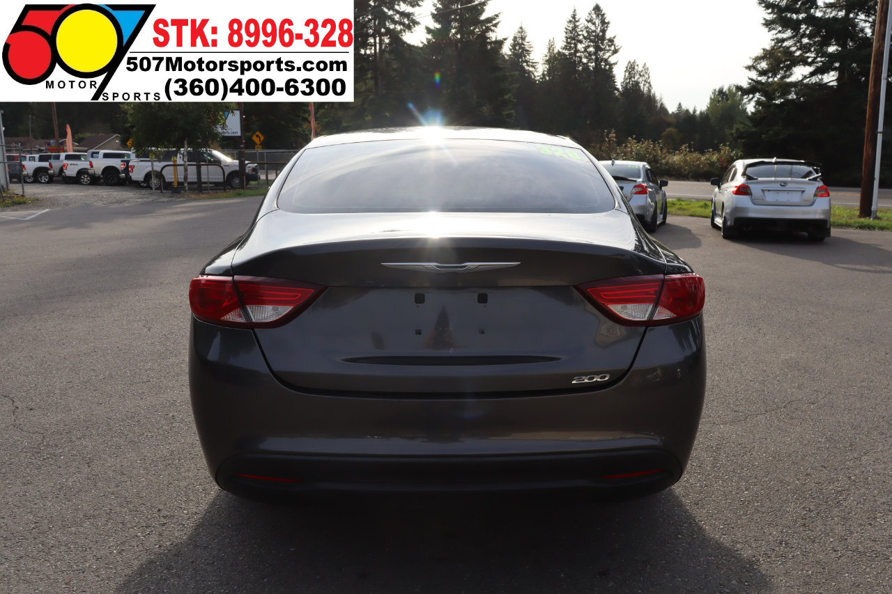 Used 2016 Chrysler 200 LX image 7