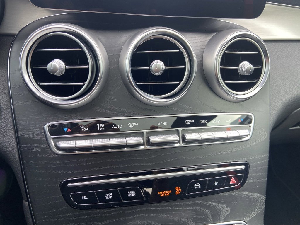 Used 2022 Mercedes-Benz GLC 43 AMG 4MATIC image 29