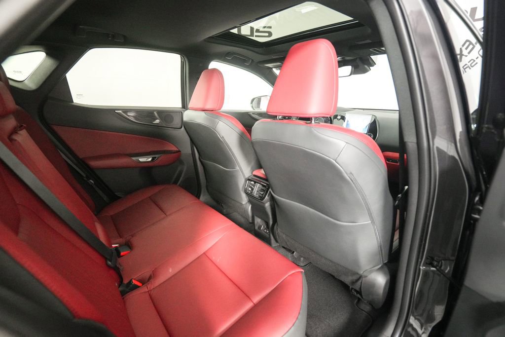 Used 2025 Lexus NX 250 FWD w/ Accessory Package (2T) image 18