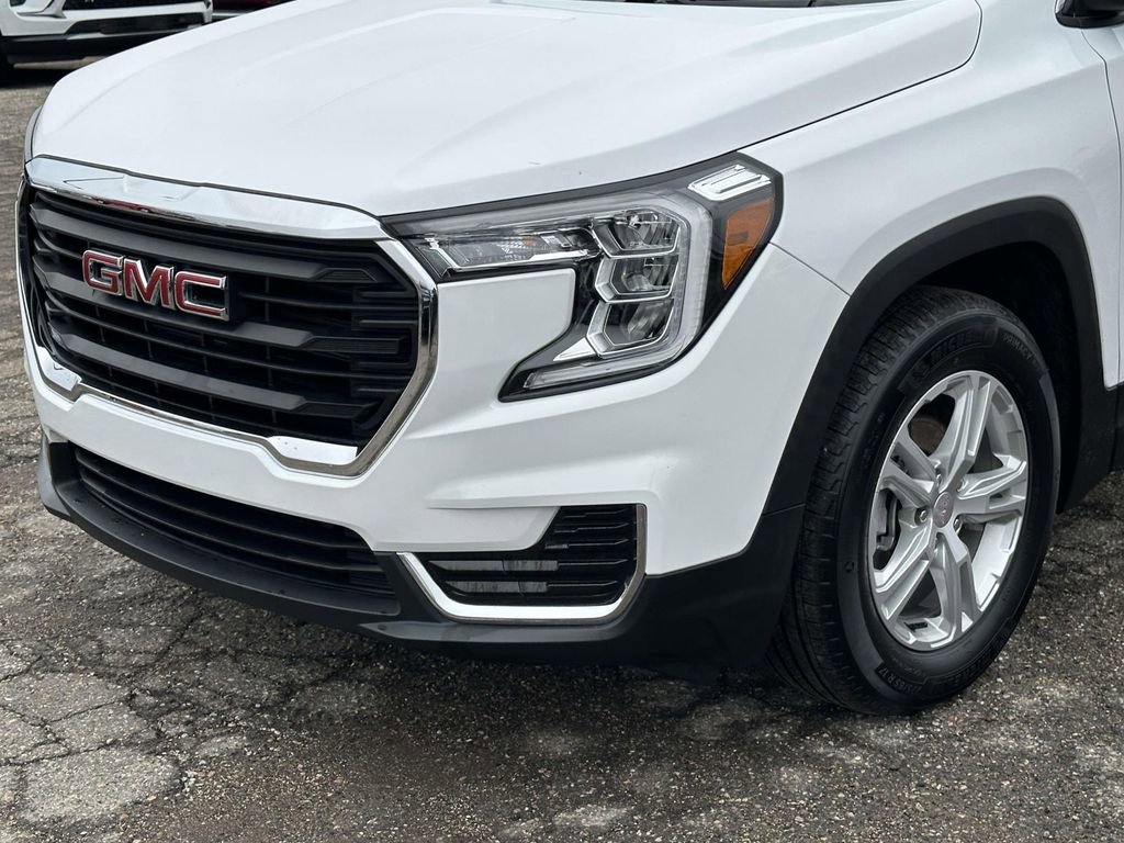 Certified 2023 GMC Terrain SLE image 8