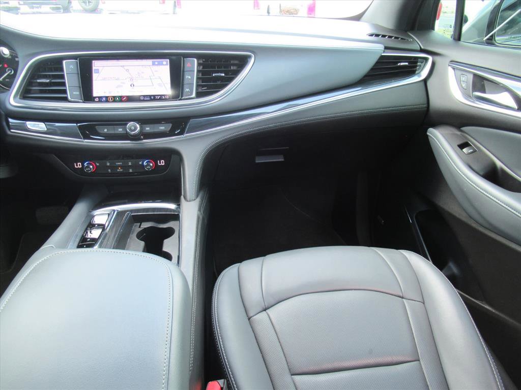 Used 2023 Buick Enclave Essence w/ Experience Buick Package FWD image 14