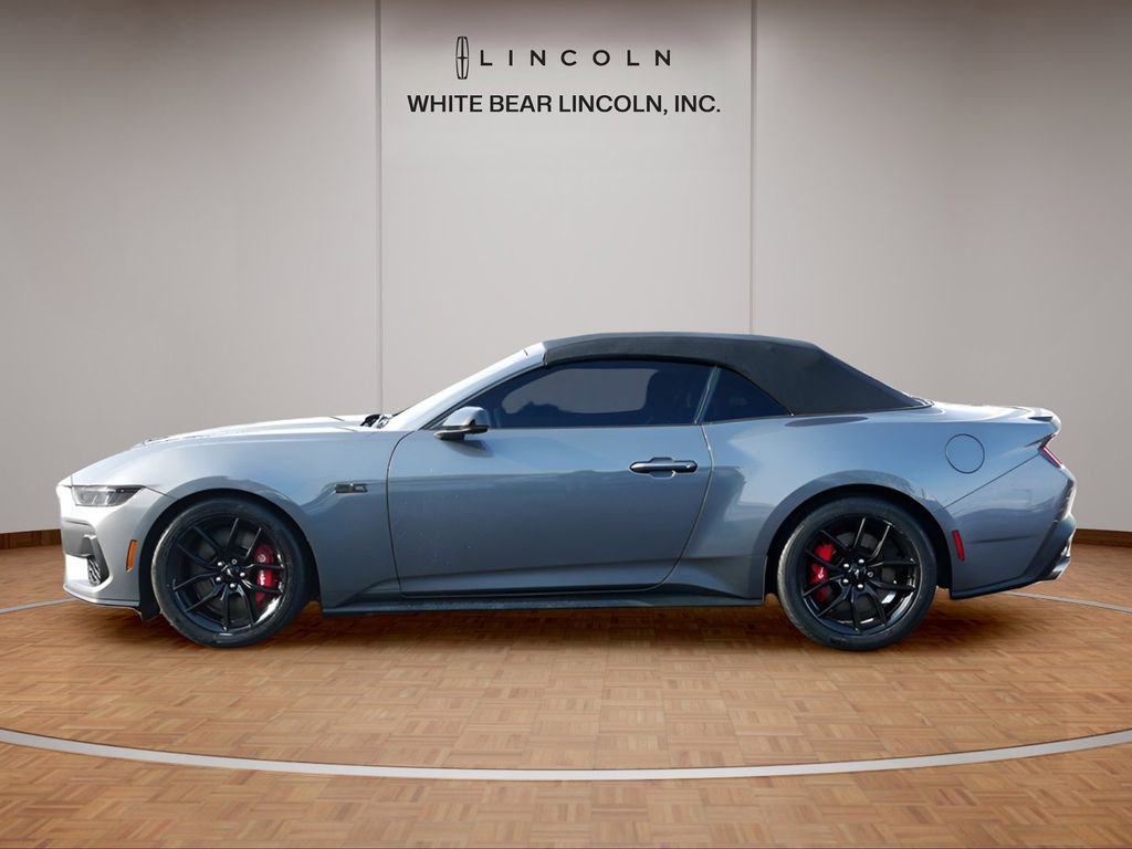 Used 2025 Ford Mustang GT Premium RWD image 8