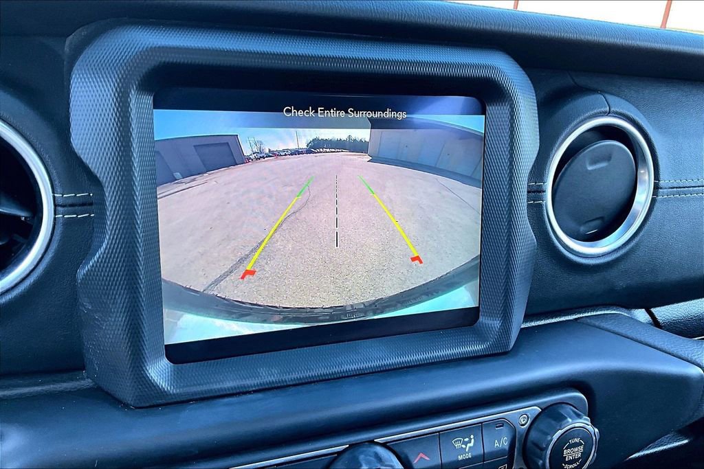 Used 2022 Jeep Wrangler Unlimited Sahara w/ LED Lighting Group image 14