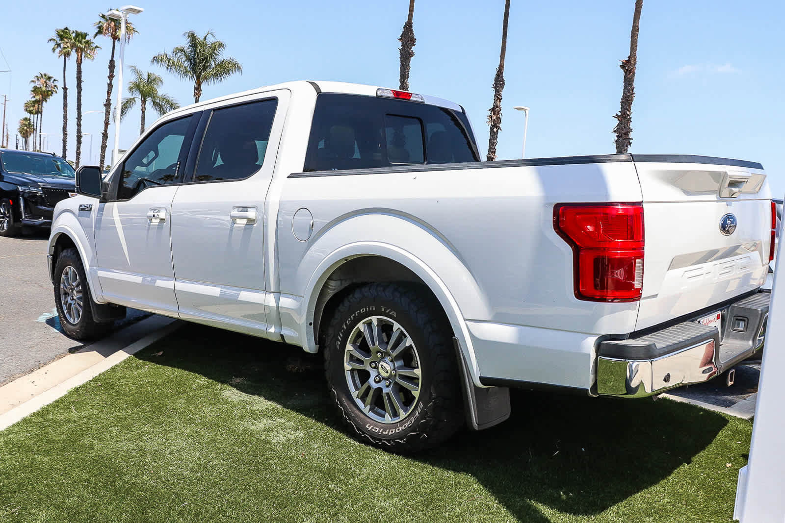 Used 2018 Ford F150 Lariat w/ Equipment Group 501A Mid RWD image 5