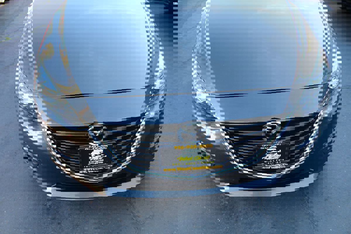 Used 2014 MAZDA MAZDA3 i Grand Touring image 9