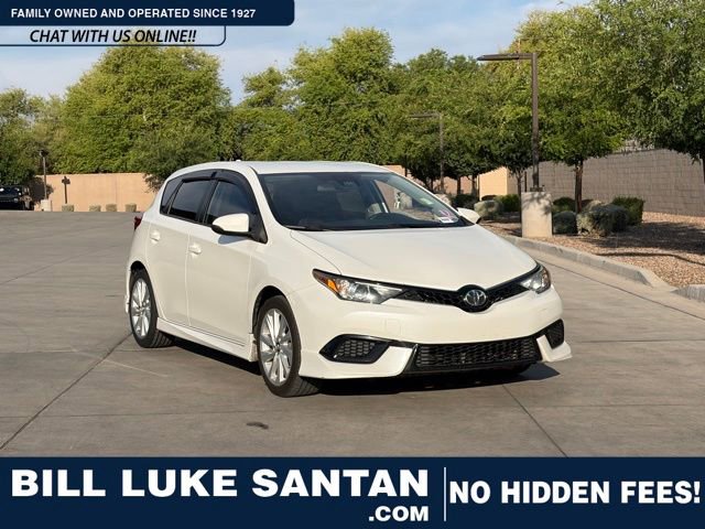 Used 2018 Toyota Corolla iM w/ Carpet Mat Package (TMS) image 1