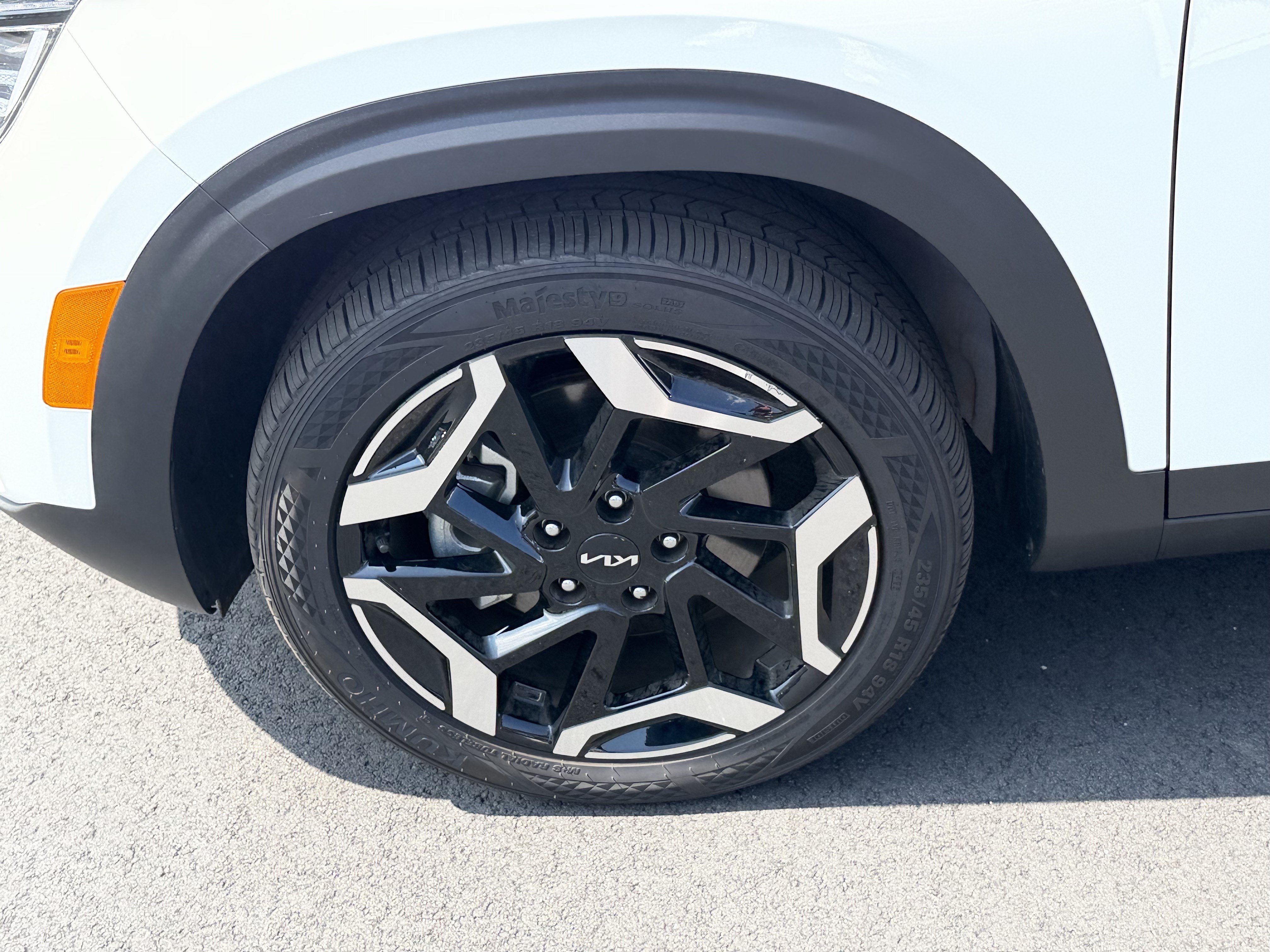 Certified 2026 Kia Seltos SX AWD/4WD image 11