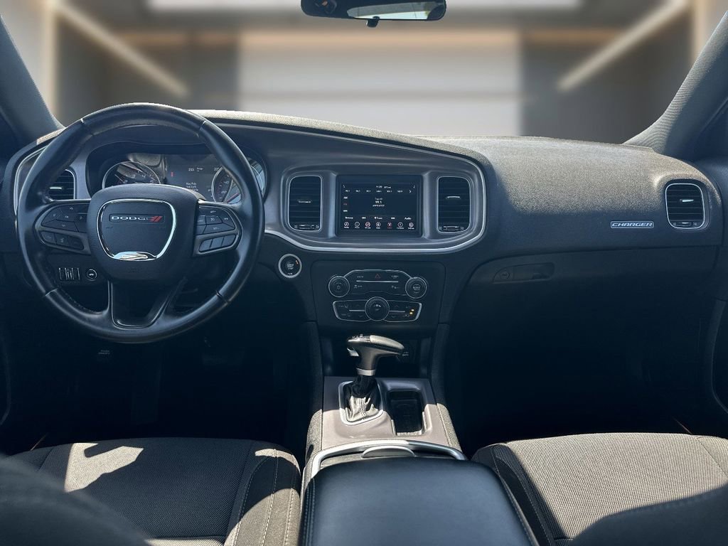 Used 2022 Dodge Charger SXT image 9