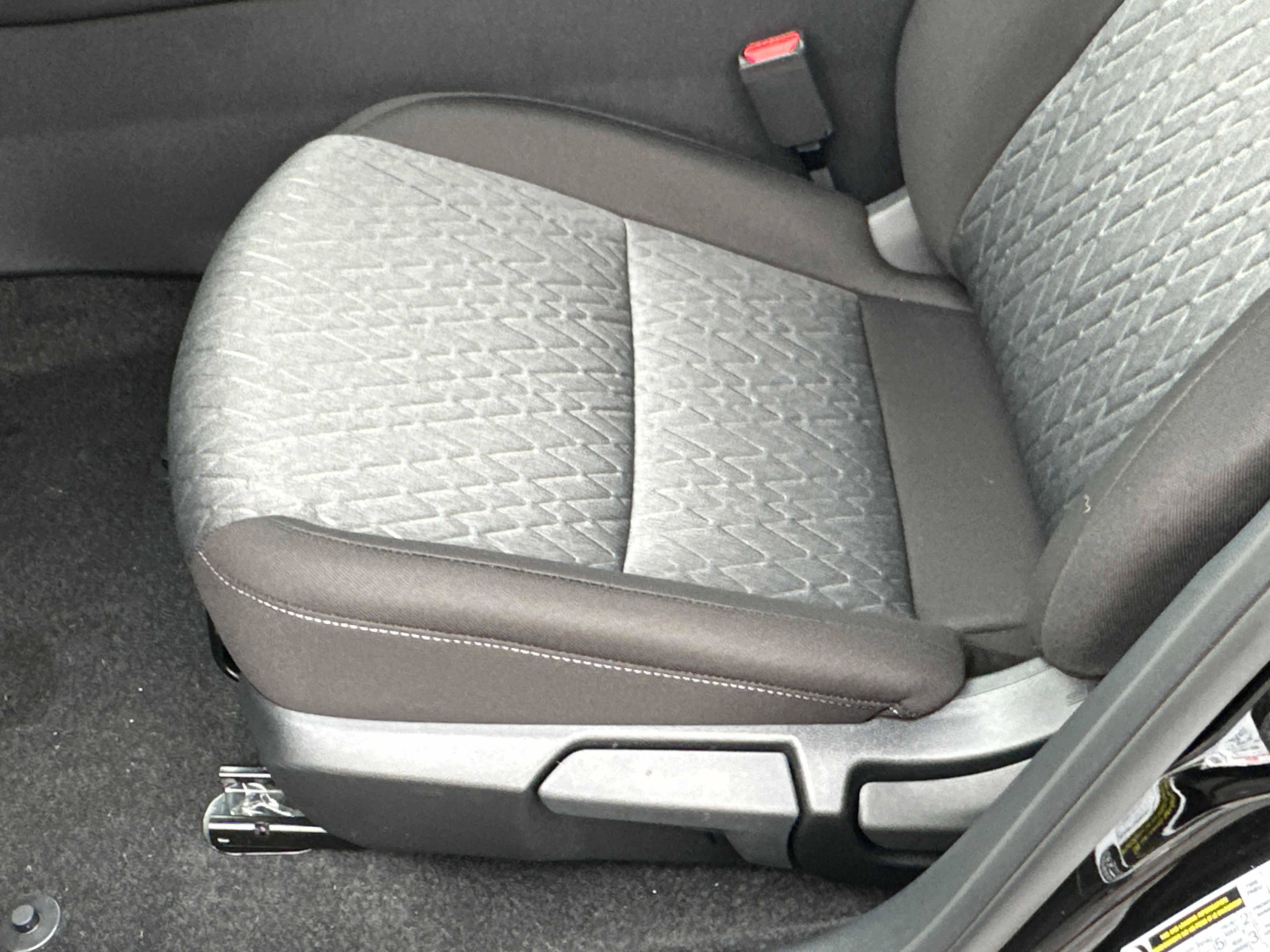 New 2026 Nissan Sentra SV w/ SV Convenience Package FWD image 20