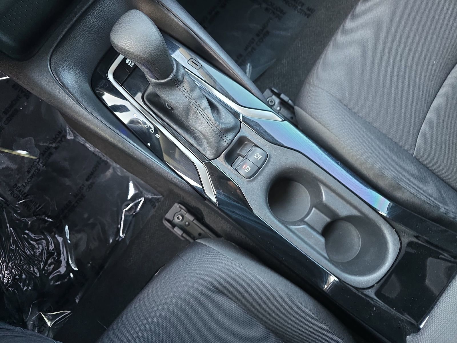 Used 2022 Toyota Corolla LE image 31