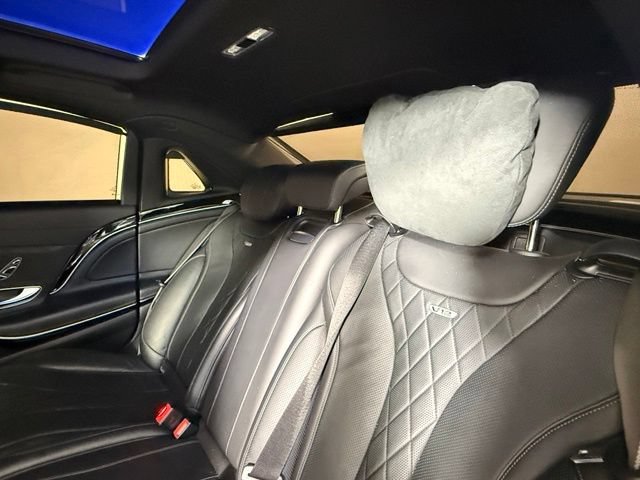 Used 2018 Mercedes-Benz Maybach S 650 image 28
