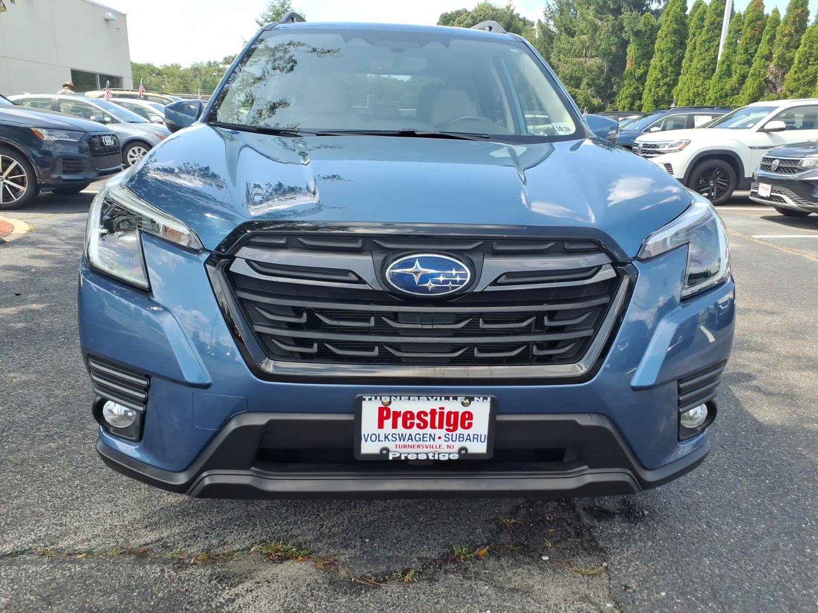 Certified 2023 Subaru Forester Limited AWD/4WD image 6