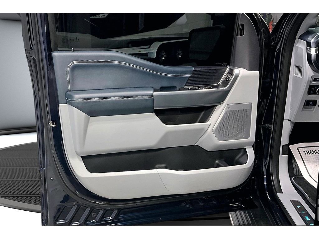 Used 2023 Ford F150 Limited image 24
