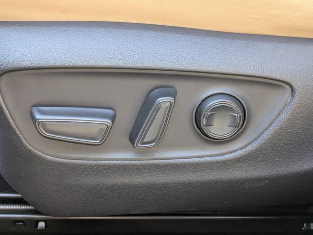 Used 2019 Toyota RAV4 Limited w/ Cold Weather Package image 20