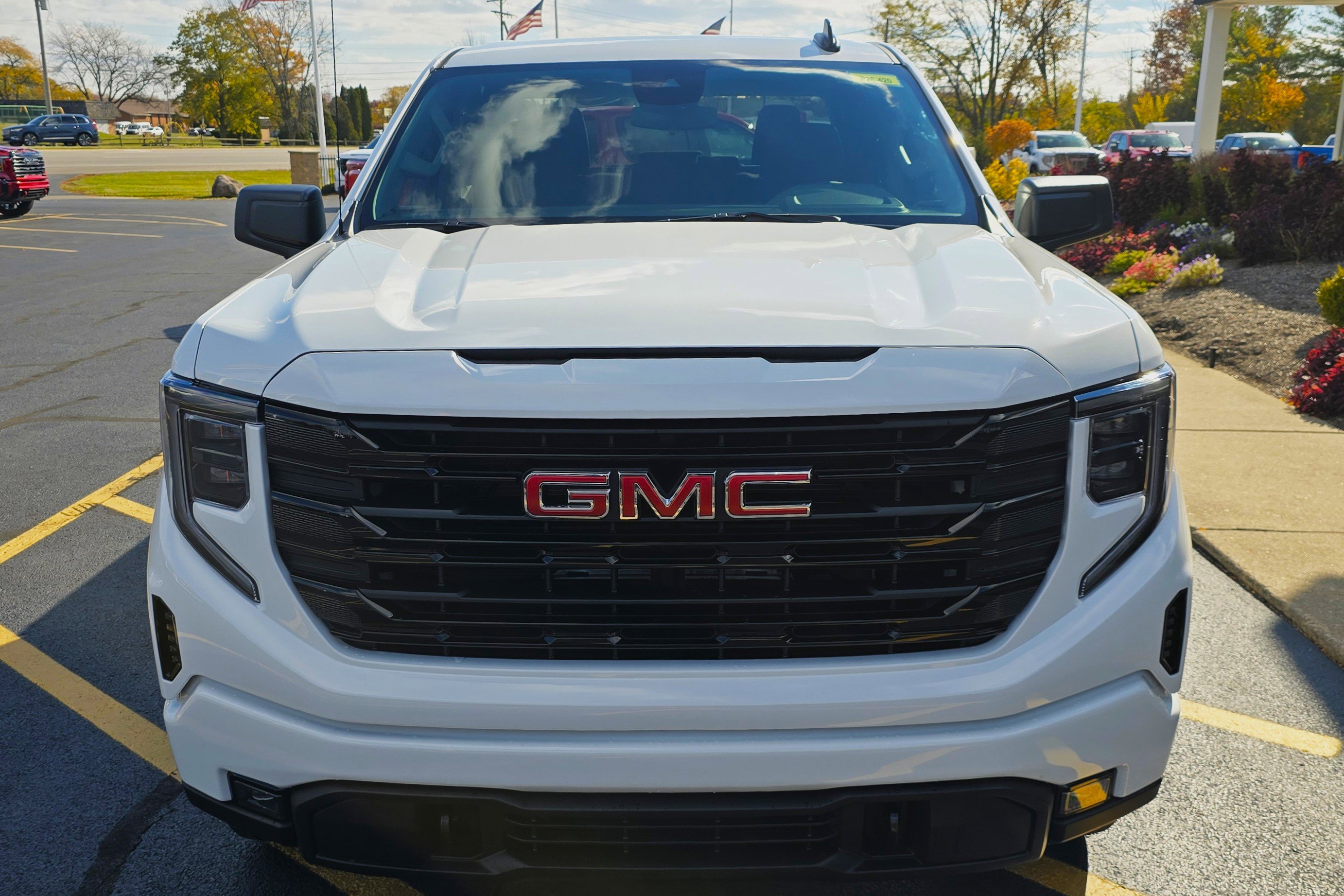 New 2026 GMC Sierra 1500 Elevation image 2